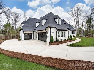 9400 Sir Huon Ln, Waxhaw, NC 28173