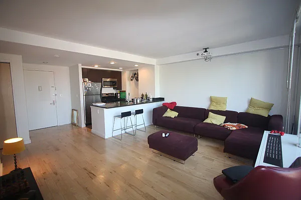 Rented by Caliber Associates | media 21