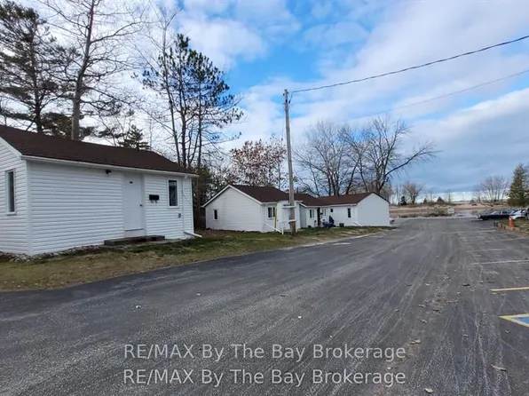 280 River Rd E #D04, Wasaga Beach, ON L9Z 2L7