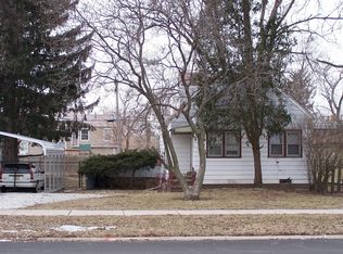 9530 S McVicker Ave, Oak Lawn, IL 60453