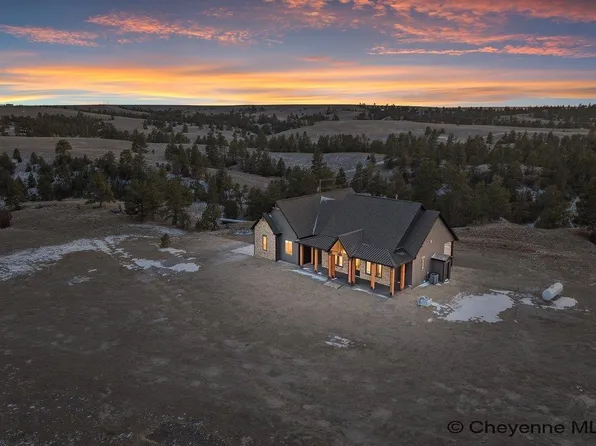 945 Wendover Rd, Guernsey, WY 82214