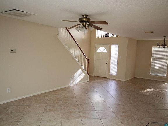 5th image of 1922 Charlton House Ln