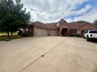 4301 Fairway Dr, Amarillo, TX 79124