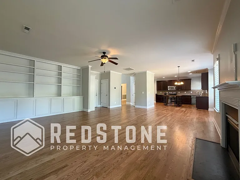 1823 Buxton Way — Photo 6