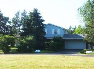 810 Ivy Ct, Webster, NY 14580