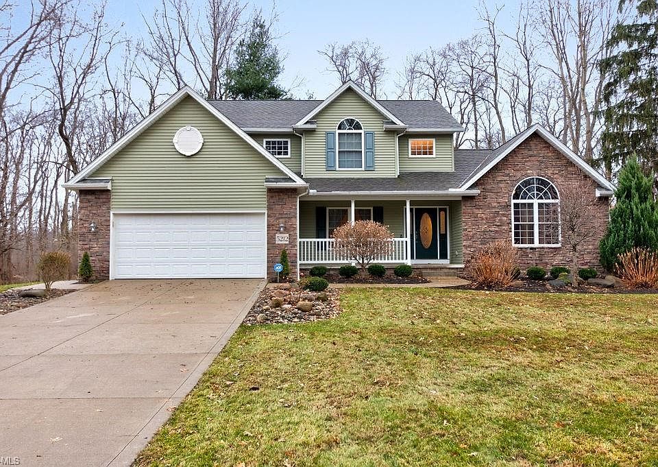 1st image of 5212 Greenbriar Ln