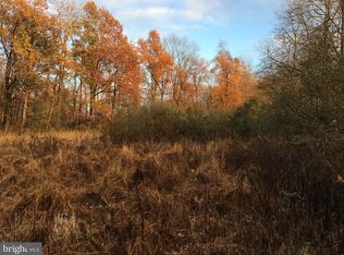 2710 Winding Rd #L2, Quakertown, PA 18951