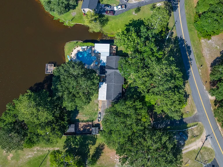 307 Doe Run Cir — Photo 67