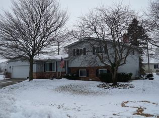 358 Margery Ct, Vassar, MI 48768