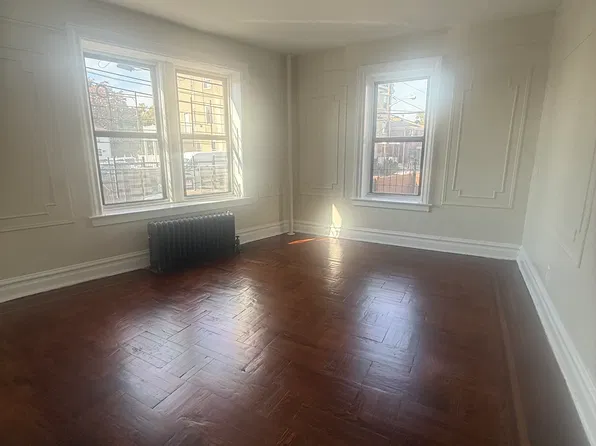 160 Ellis Ave, Irvington, NJ