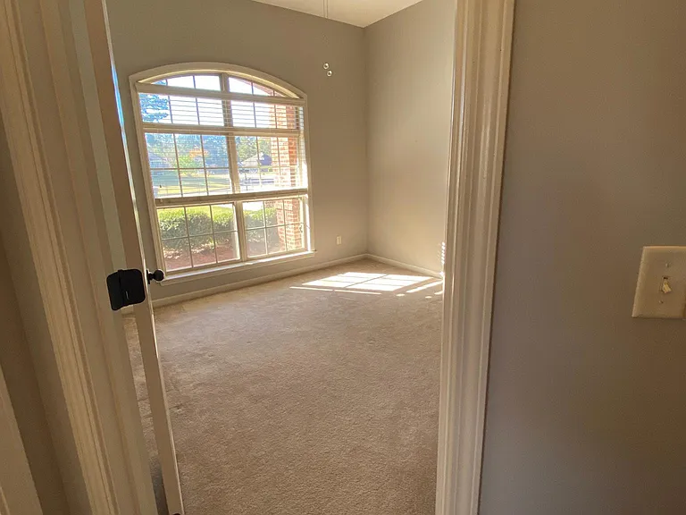 9761 Silver Bell Ct — Photo 31