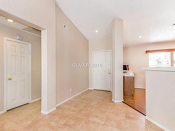 3rd image of 490 S Salzburg Ave