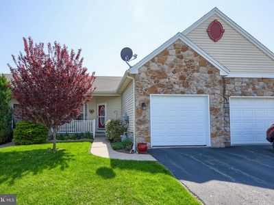 1843 Deerfield Dr, Dover, PA, 17315