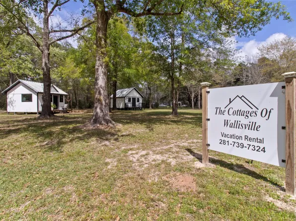 2585 Wallisville Turtle Bayou Rd, Wallisville, TX 77597