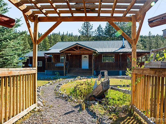 2nd image of 155 Tamarack Road