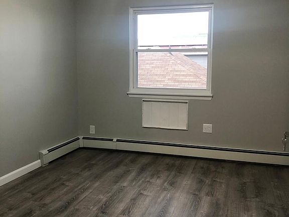3rd image of 3094 Mullan Pl