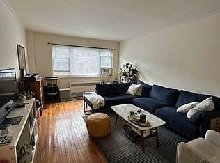 28-07 33rd Ave #1, Astoria, NY 11106