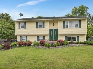 37 Freezer Rd, Middletown, NY 10941