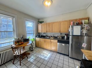 51 Montebello Rd APT 2, Boston, MA 02130