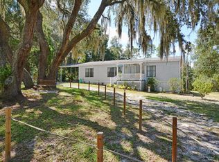 19930 Azalea Rd, Altoona, FL 32702