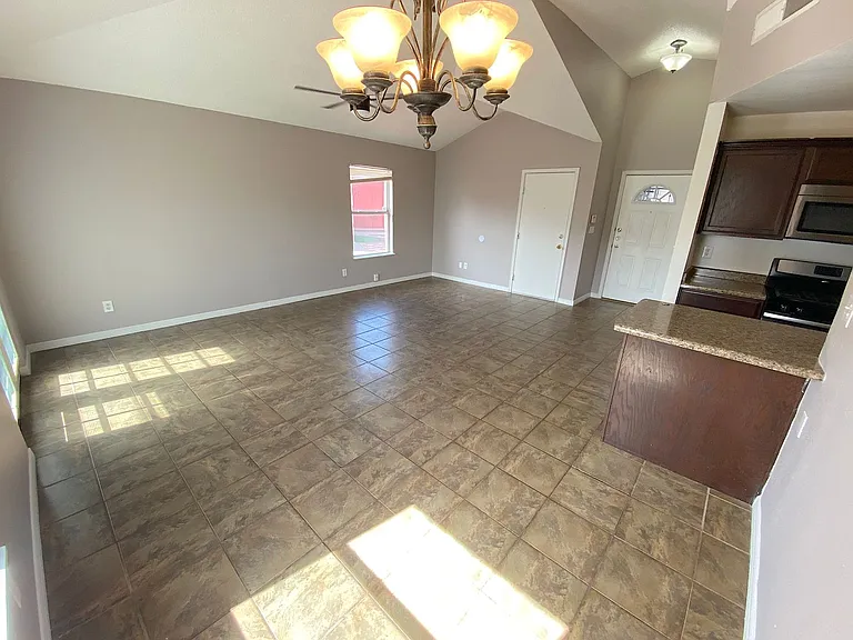 11708 Imperial Gem Ave — Photo 3
