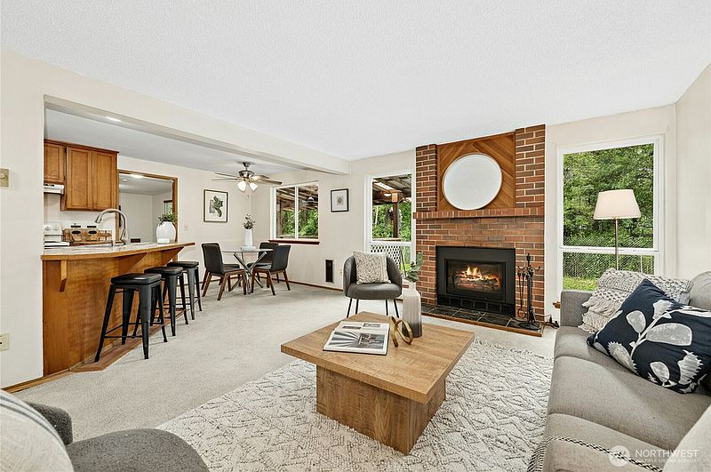 3rd image of 15725 E 88th Avenue Ct E