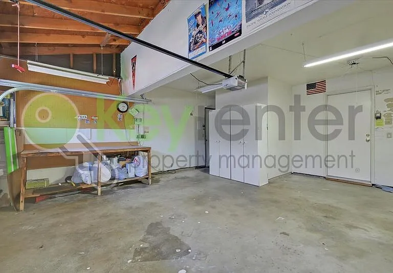 7005 Woodside Dr — Photo 31