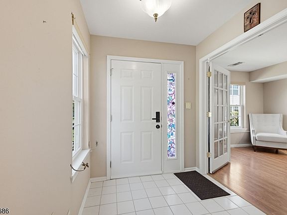 5th image of 401 Tulsa Ct
