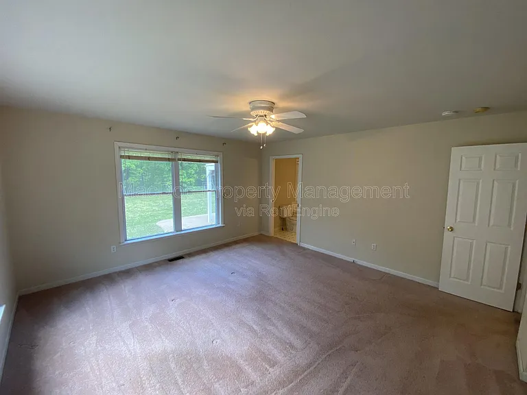 10207 Battlefield Dr — Photo 10