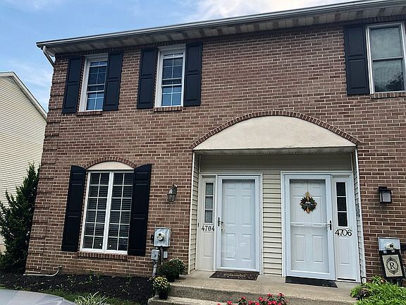 3rd image of 4704 Weatherhill Dr