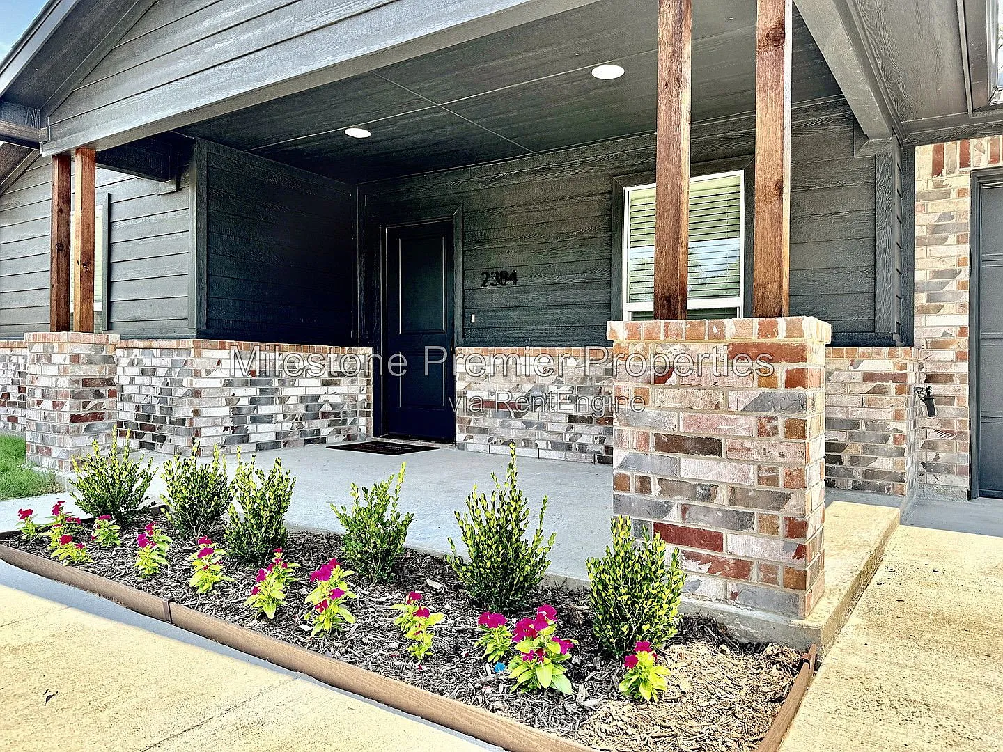 3 bed, 2.0 bath, 1248 sqft, $1,800 — Photo 4