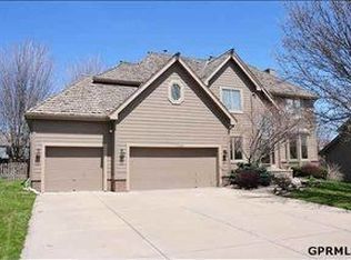 17336 O St, Omaha, NE 68135