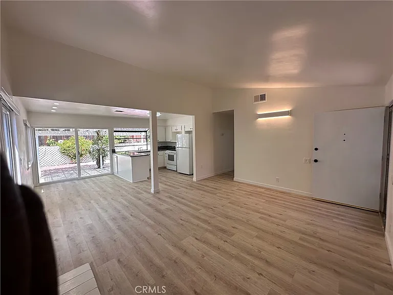 635 Flaming Star Ave — Photo 5