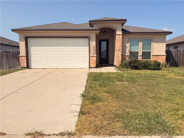 1816 Chesapeake Bay Dr, Portland, TX 78374