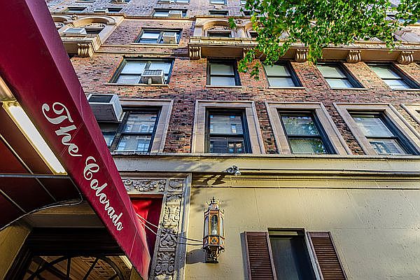 1st image of 235 W 76th St #5B