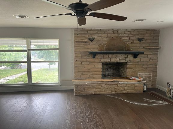5th image of 319 Northtrail Dr