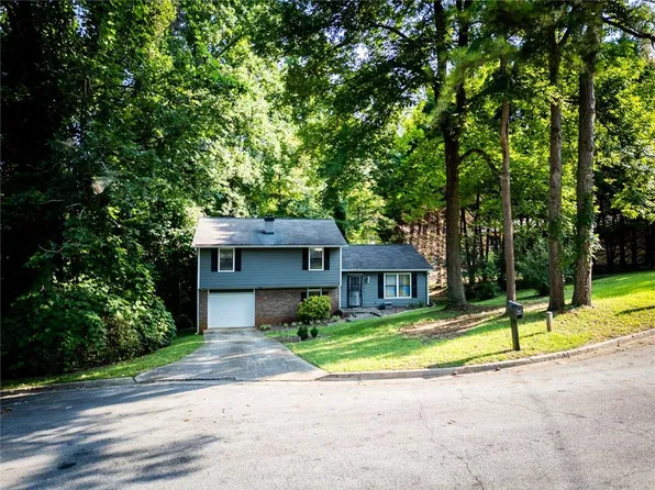 3990 Skidmore Ct, Decatur, GA 30034