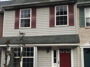 38 Townview Dr, West Grove, PA 19390