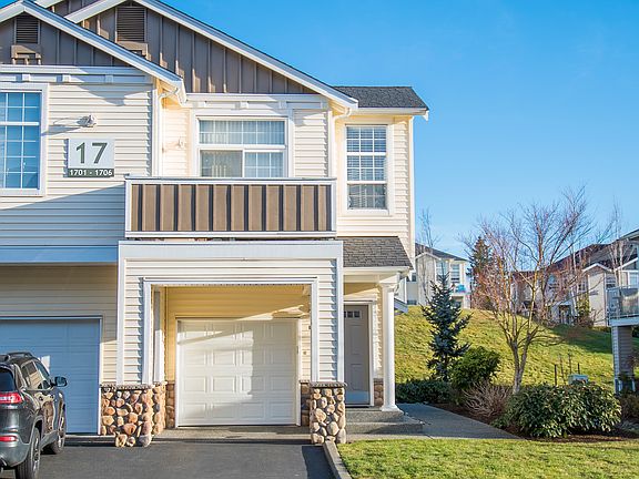 2nd image of 1855 Trossachs Blvd SE Unit 1704