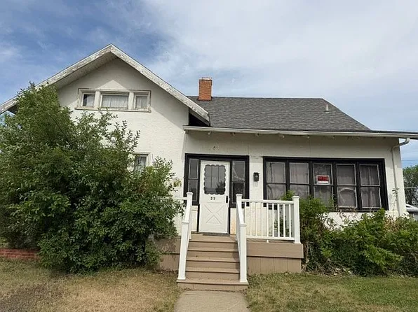 213 3rd Ave SW, Sidney, MT 59270