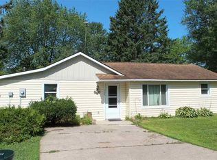 709 N Oak St, Withee, WI 54498