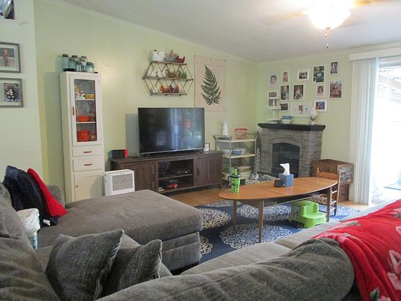 5th image of 230 Davis Corner Rd