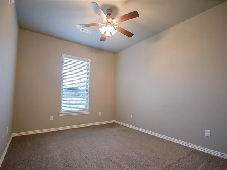 301 Cisterna Dr — Photo 14