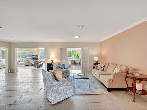 4th image of 1 Acacia Drive