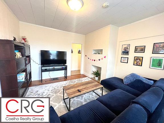 3rd image of 635 Boston Ave #3