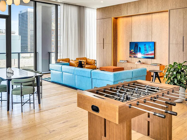 Building's Lounge