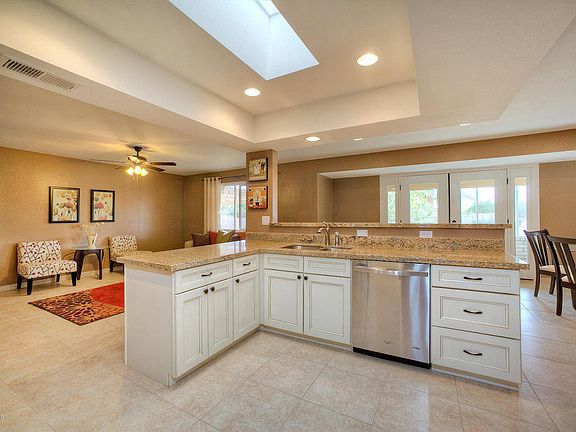 5th image of 13027 W Whispering Oaks Dr
