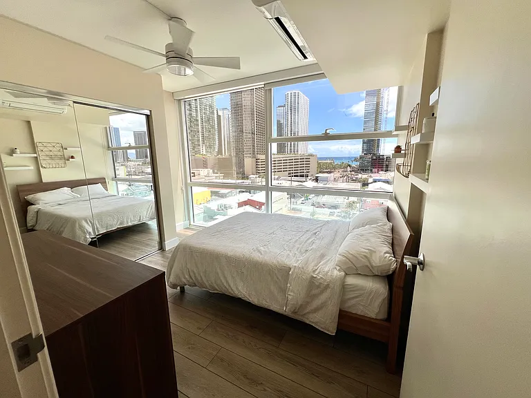 Secondary bedroom