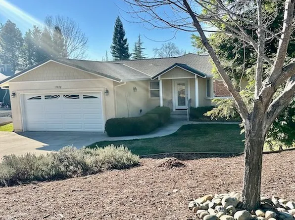 17874 Lake Forest Dr, Penn Valley, CA 95946