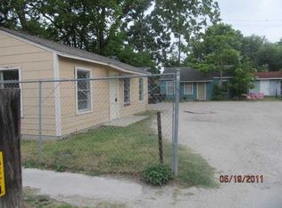 405 Neyland St, Houston, TX 77022